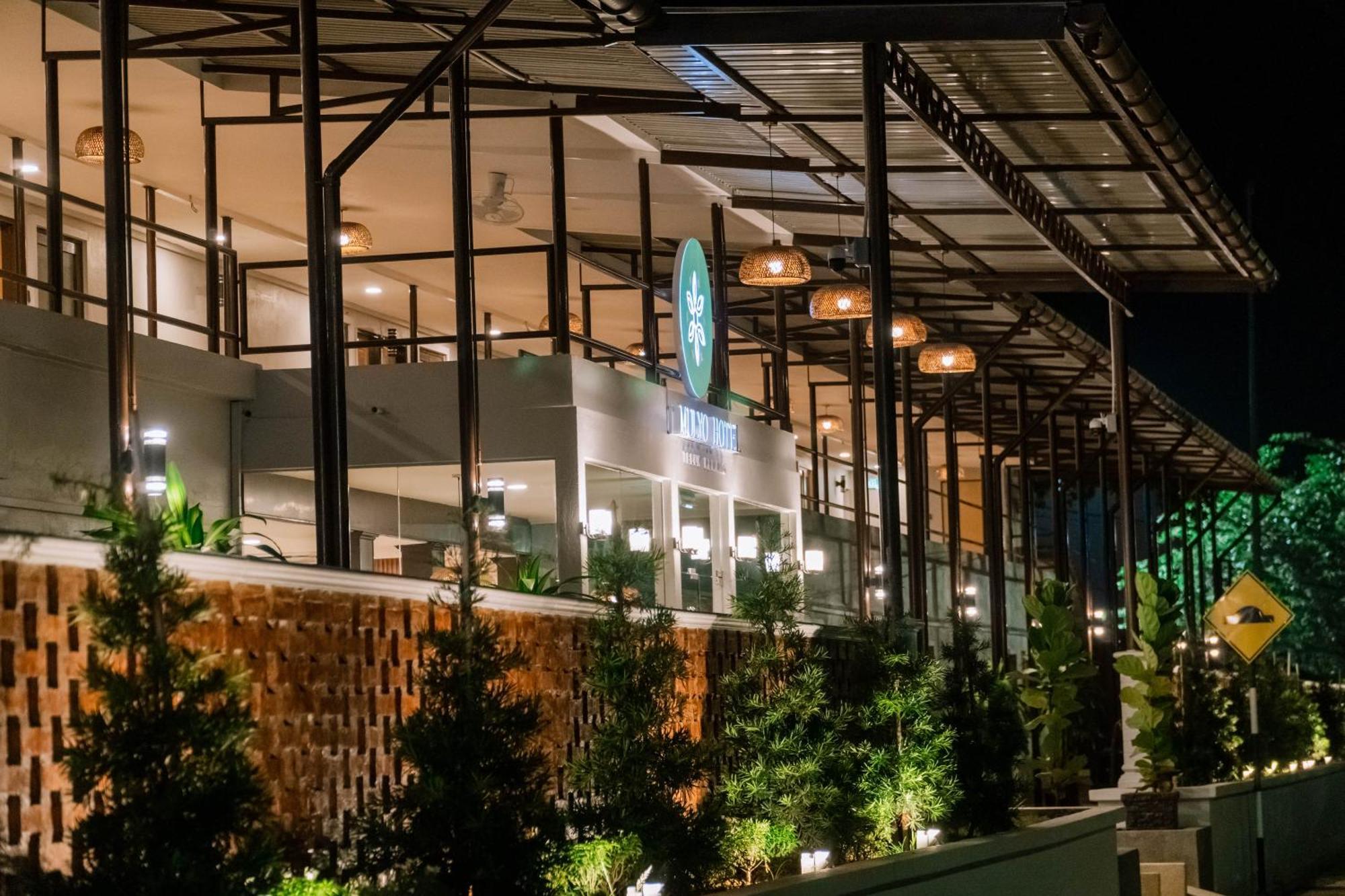 Mulyo Hotel Port Dickson Exterior foto