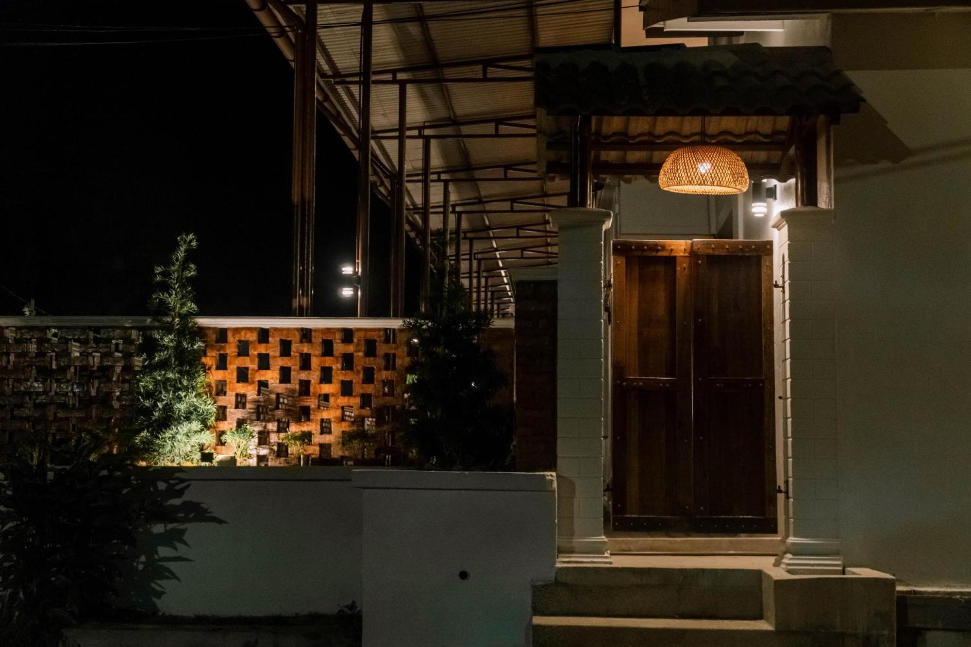 Mulyo Hotel Port Dickson Exterior foto